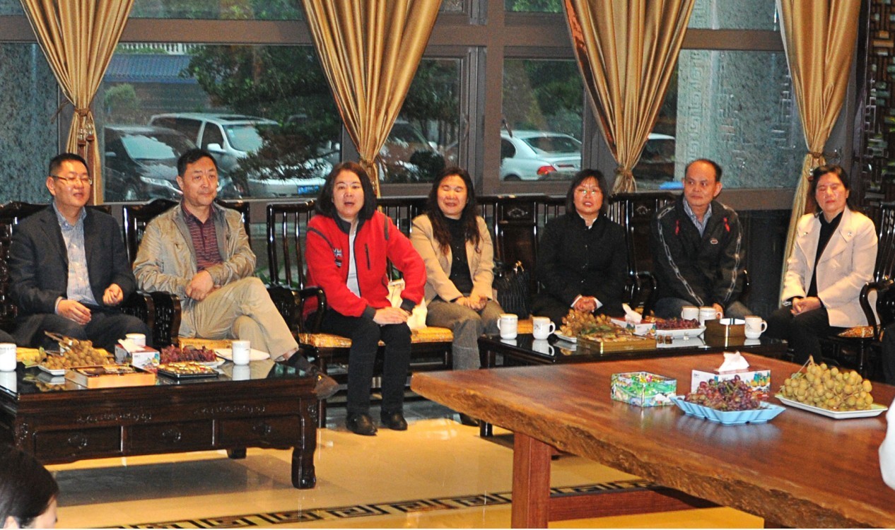 ��������ҳ�Խ �����ȡ��ʾ��   ��������Ĺ԰ý����̸��